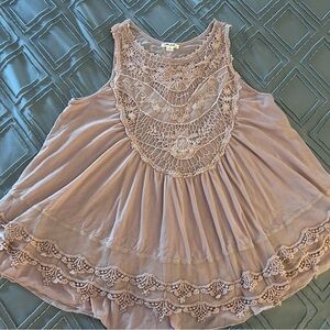 Ultra Pink  Lace Crochet Top